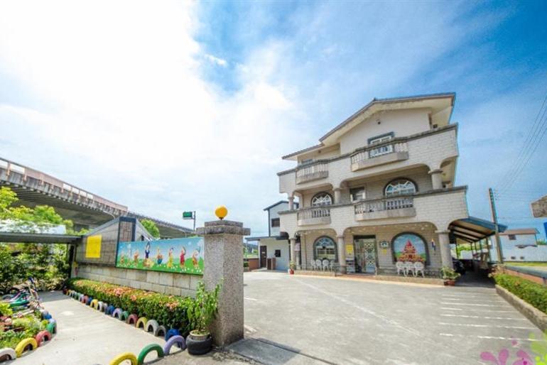 Sweetheart Homestay Luodong Esterno foto