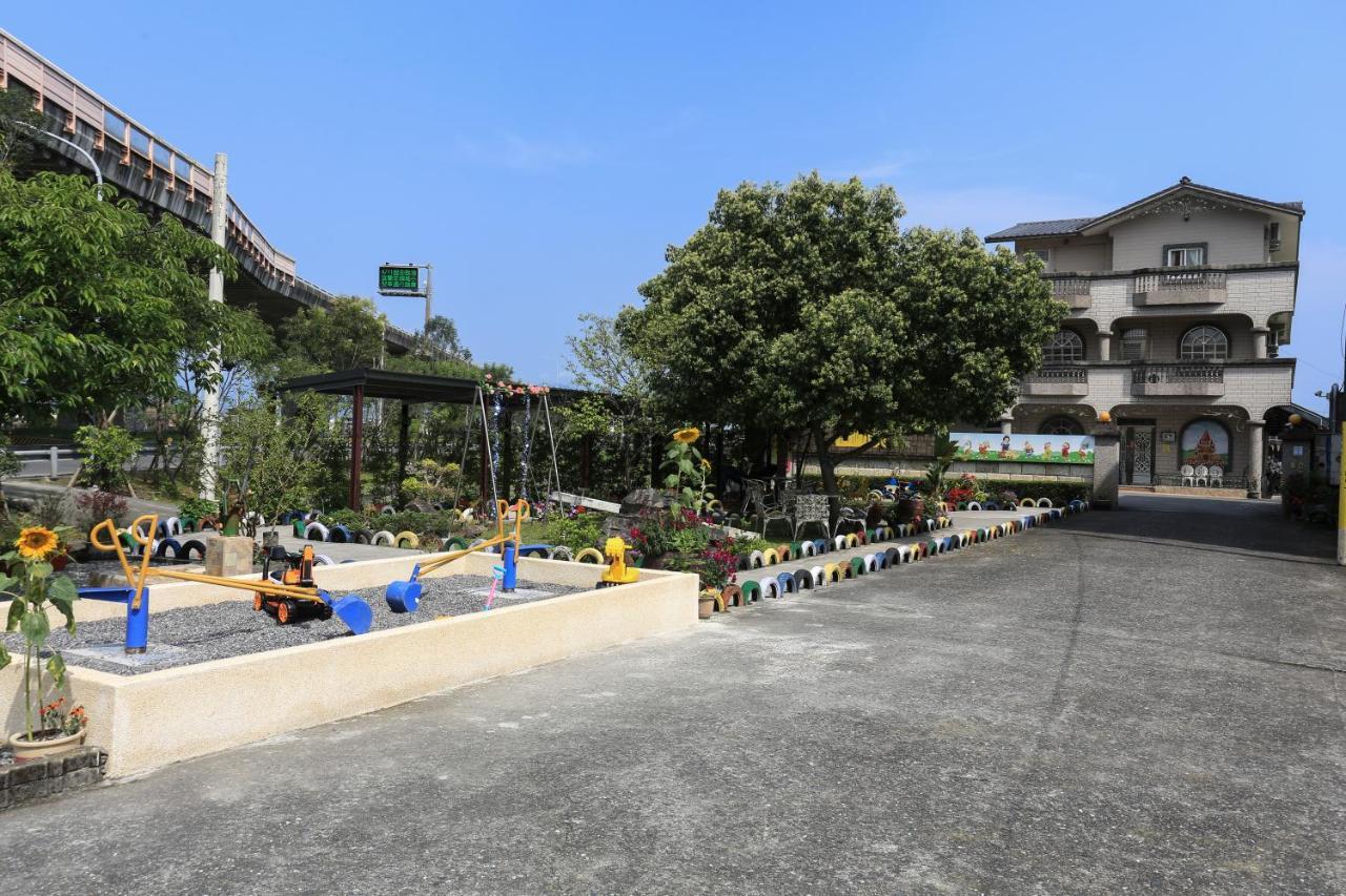 Sweetheart Homestay Luodong Esterno foto
