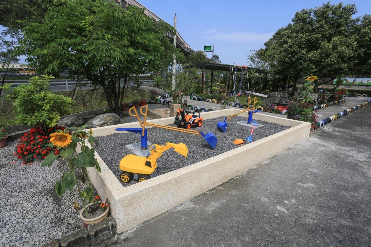 Sweetheart Homestay Luodong Esterno foto