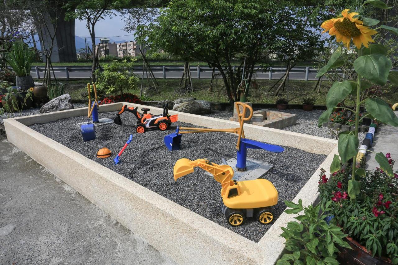 Sweetheart Homestay Luodong Esterno foto